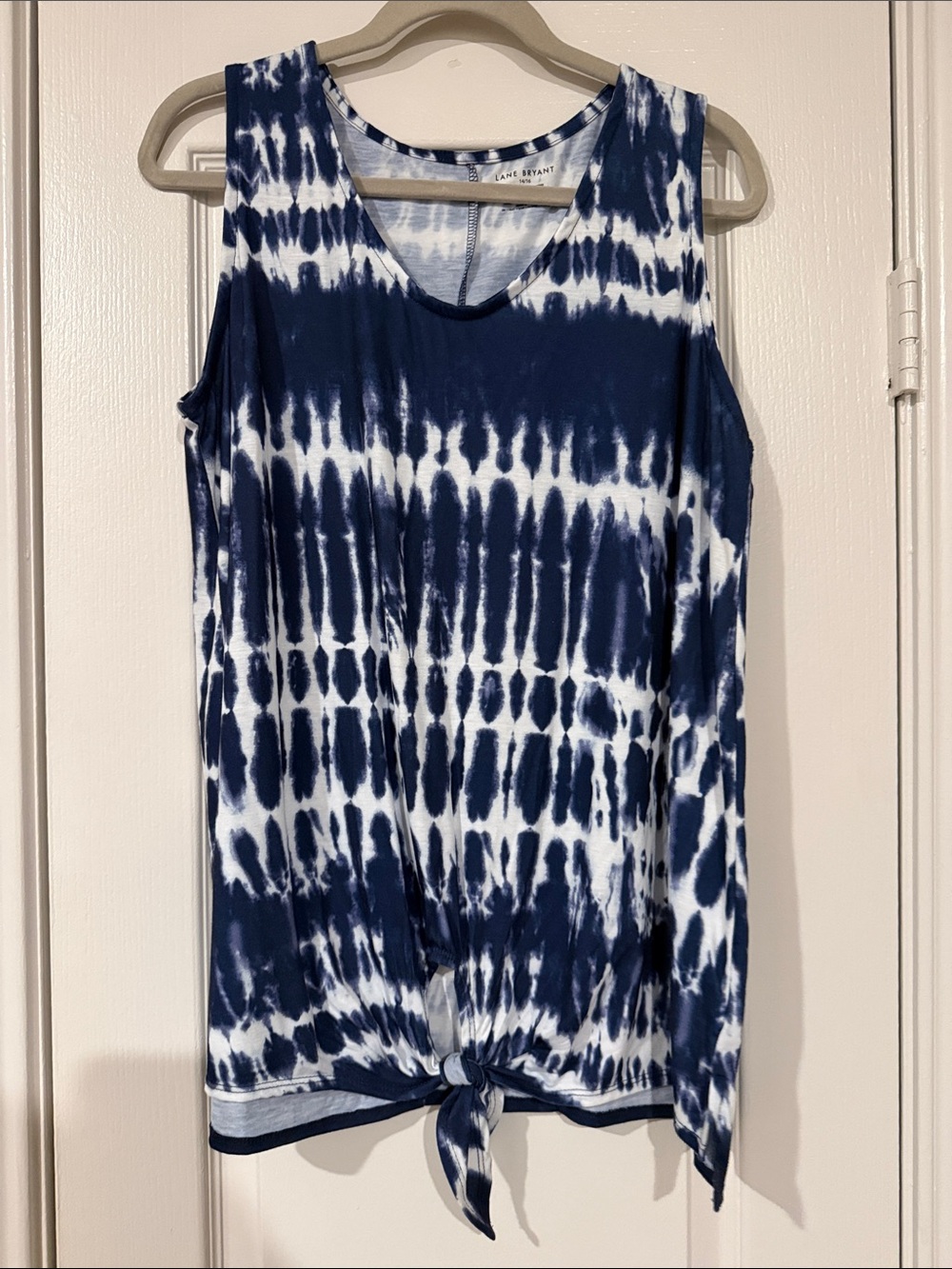 Lane Bryant Navy & White Tie-Dye Knot Front Tank